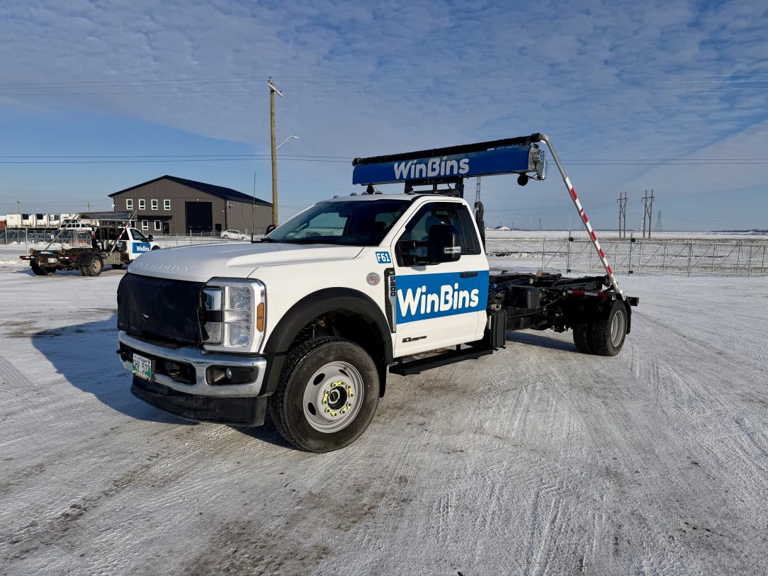 Winnipeg Bin & Dumpster Rentals by WinBins - F61 1