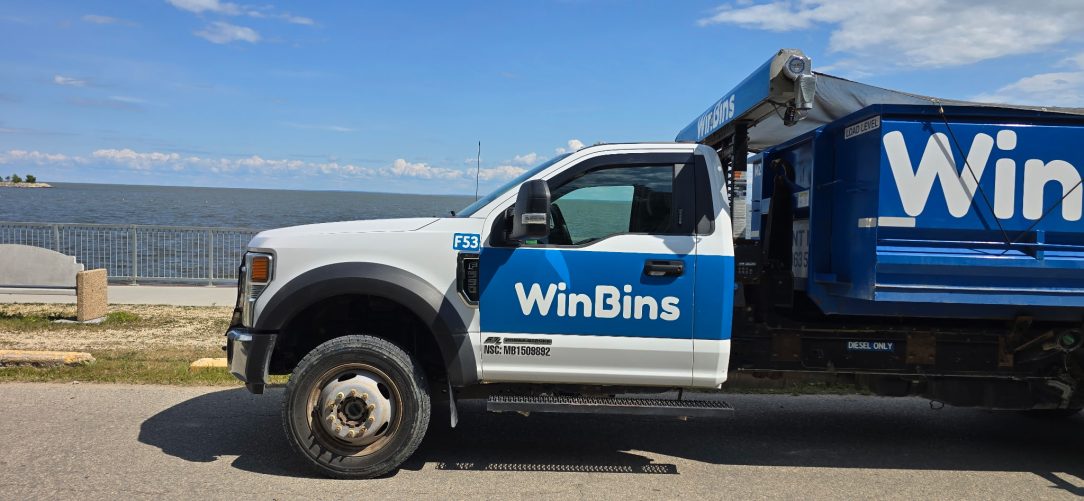 Winnipeg Bin & Dumpster Rentals by WinBins - HWLX8065